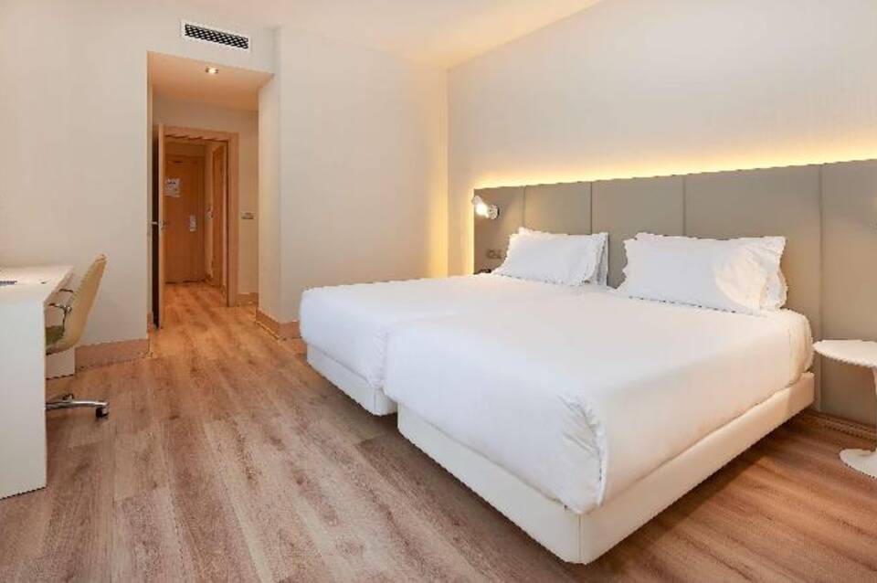 NH Bilbao Deusto 4
