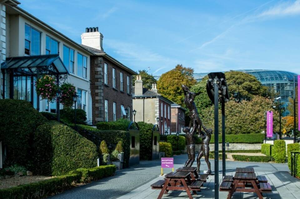 Sandymount Hotel 2