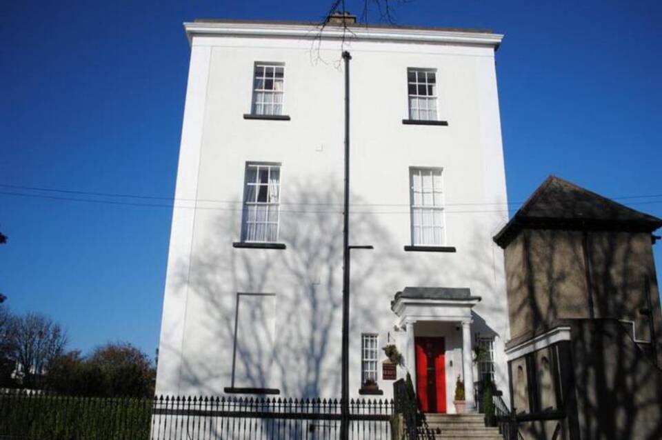 Morehampton Townhouse 1