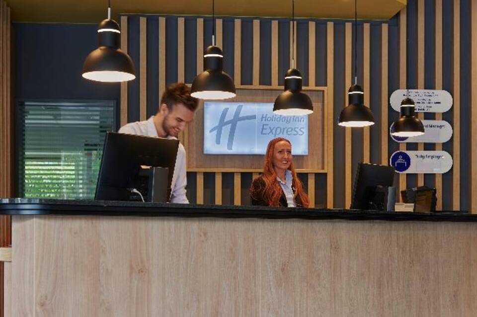 Holiday Inn Express Köln - Mühlheim 1