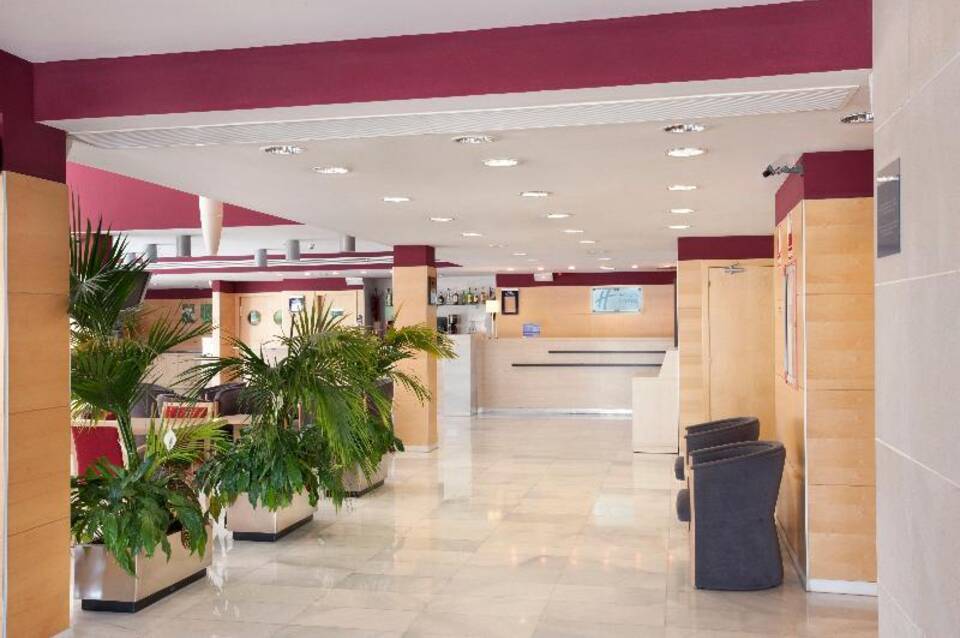 Holiday Inn Express Madrid - Alcorcon 2