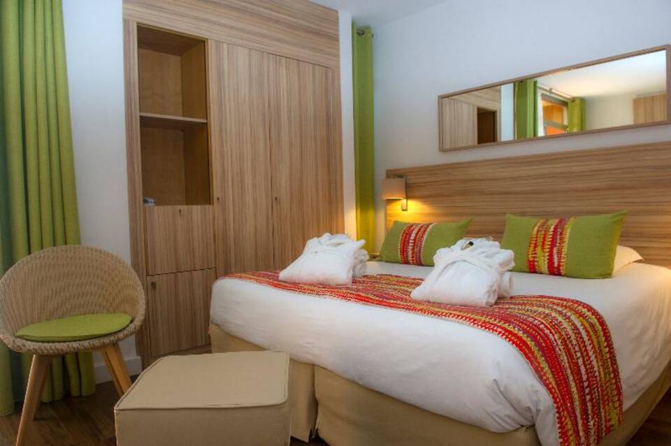 Delcloy Hotel 3