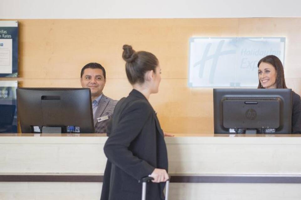Holiday Inn Express Valencia Bonaire 4