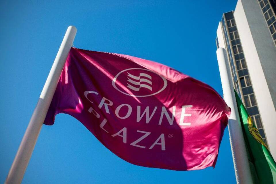 Crowne Plaza Porto 1