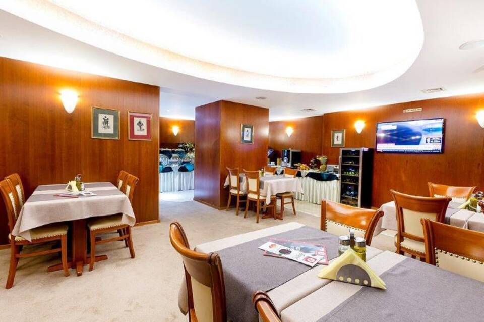 Hotel Duke Romana 4