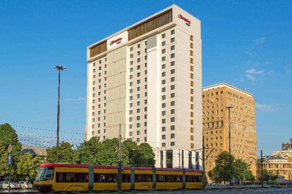 Hampton by Hilton Warsaw City Centre 2