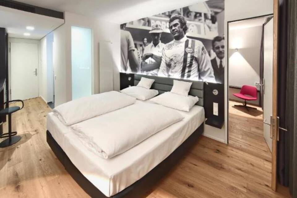 V8 HOTEL Motorworld Region Stuttgart, BW Premier Collection 4