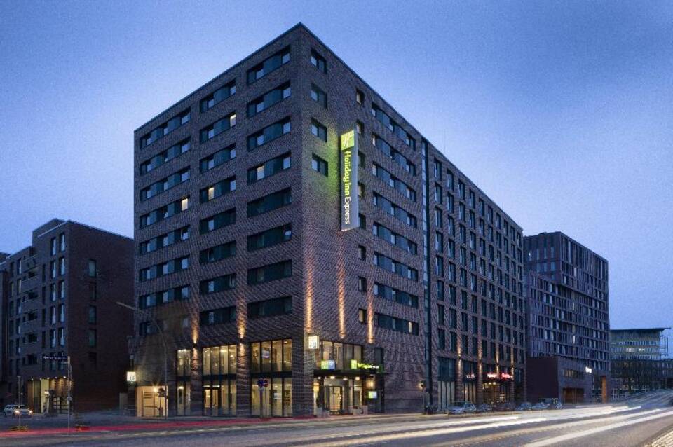 Premier Inn Hamburg City Hammerbrook Hotel 3