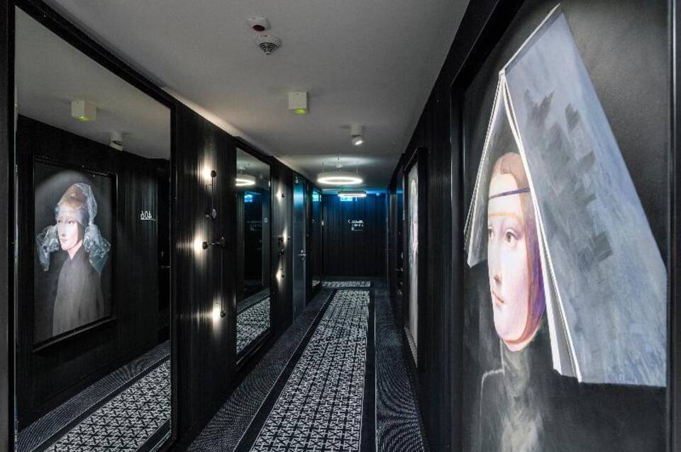 Hotel Indigo Warsaw Nowy Swiat 5