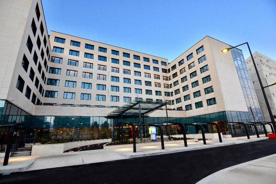 Holiday Inn Express Paris - CDG Airport 3