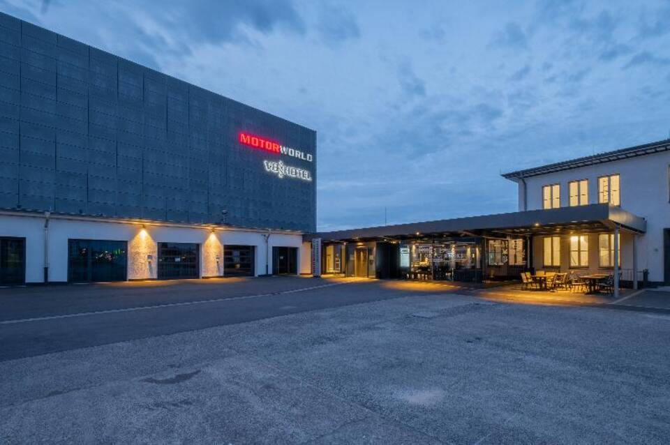 V8 Hotel Köln 1