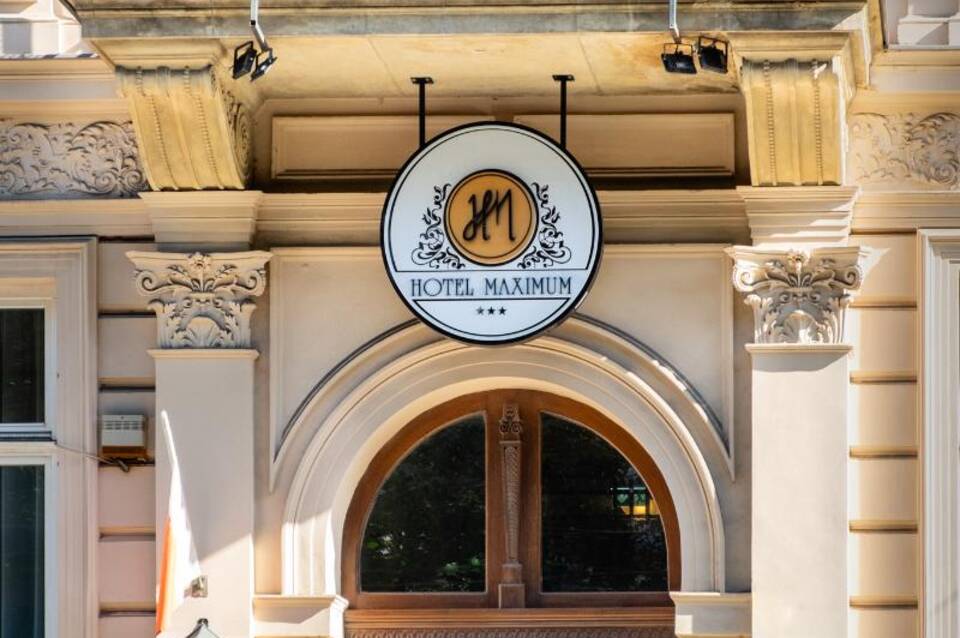 Hotel Maximum 5