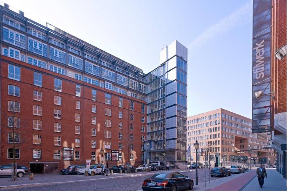 Ginn Hotel 5
