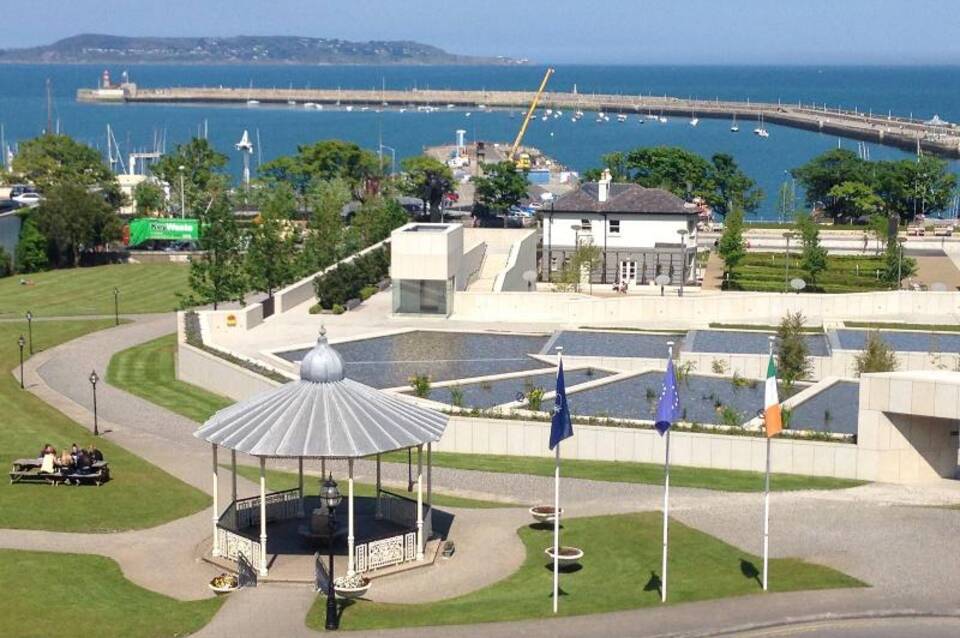 Royal Marine Hotel 5
