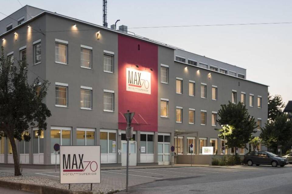 Hotel Max 70 1