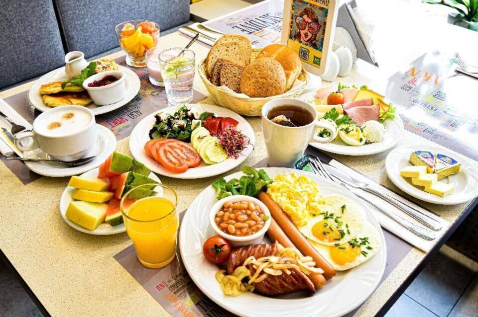 ibis Styles Warszawa West 4