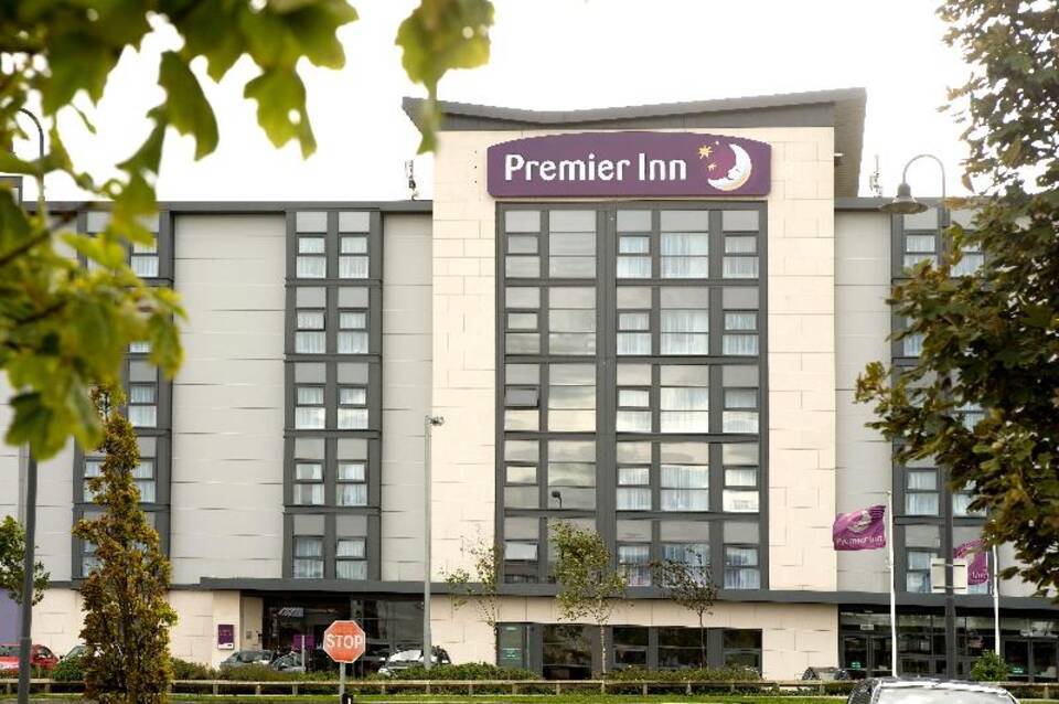 Premier Inn Dublin Airport 5