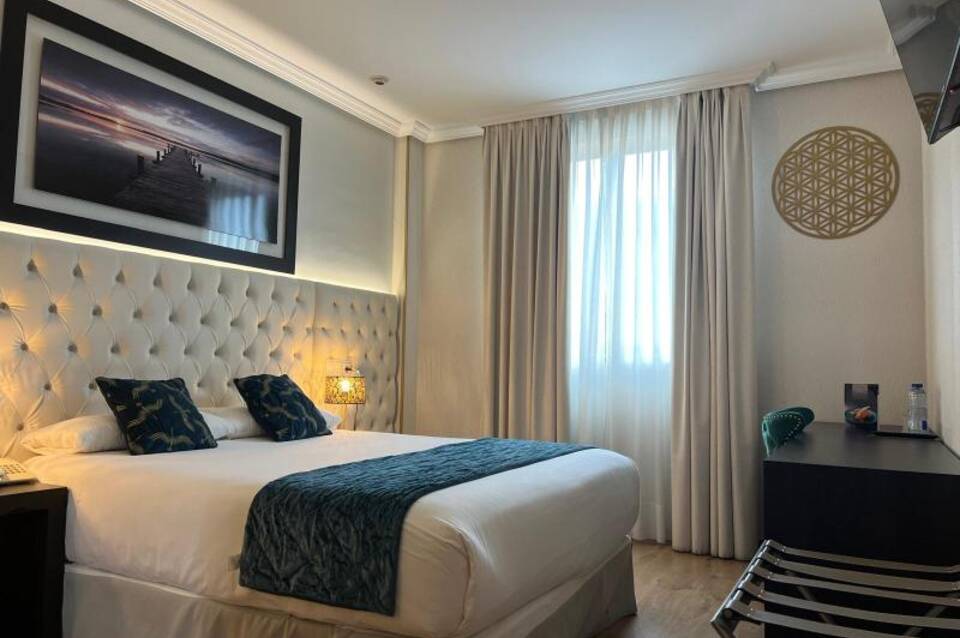 Hotel Suites Feria 1