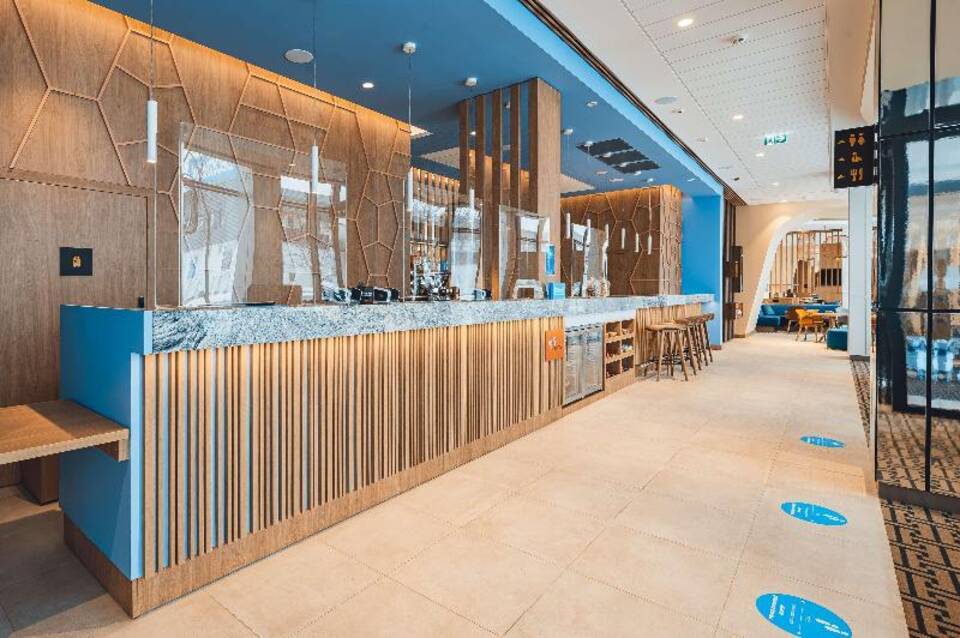 Hampton by Hilton Warsaw Reduta 1