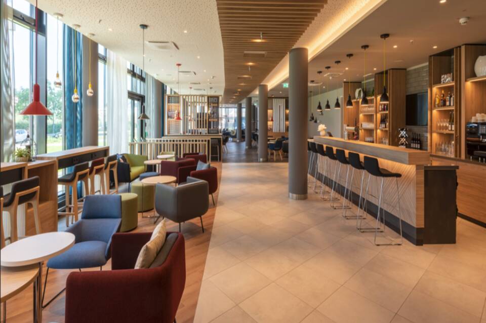 Holiday Inn Express Dusseldorf - Hauptbahnhof 4