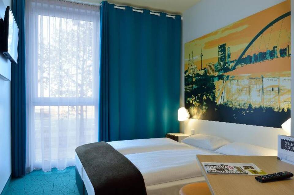B&B HOTEL Köln-Messe 4