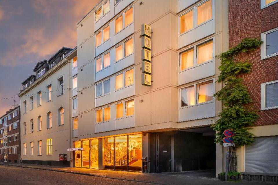 NOVUM Hotel Leonet 1