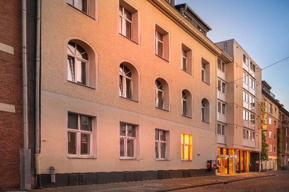 NOVUM Hotel Leonet 2