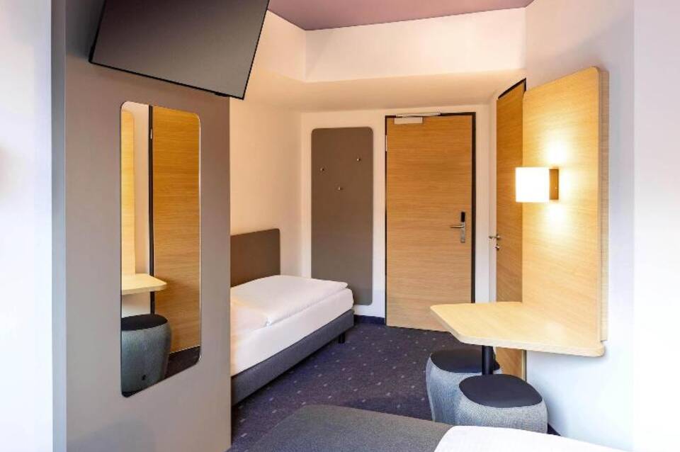 B&B HOTEL Stuttgart-Zuffenhausen 5