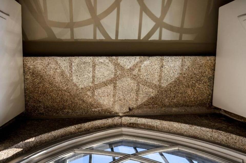 Condes de Azevedo Palace 1