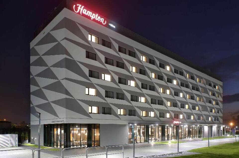 Hampton by Hilton Krakow Airport 2