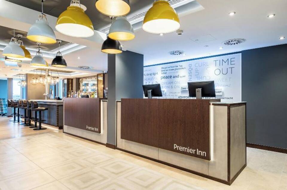Premier Inn München City Schwabing Hotel 2