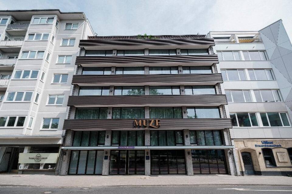 MUZE Hotel Dusseldorf - Handwritten Collection 1