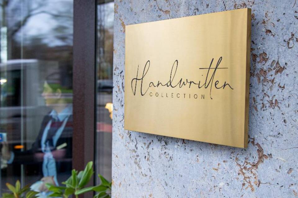 MUZE Hotel Dusseldorf - Handwritten Collection 3