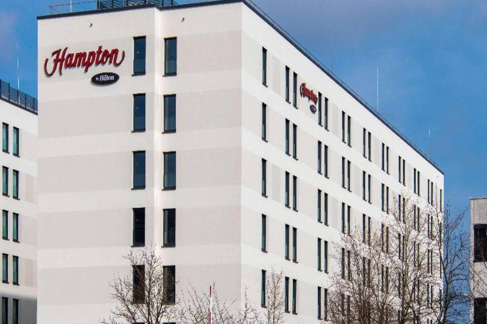 Hampton by Hilton Munich City North 2