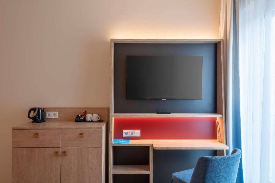 Hampton by Hilton Munich City North 5