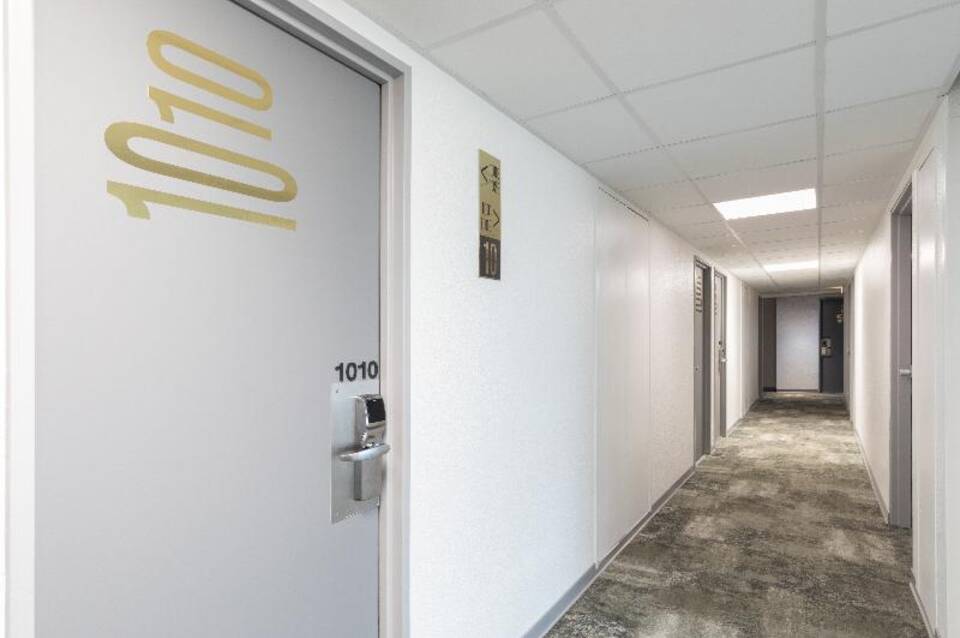 ibis Paris Porte de Montreuil 2