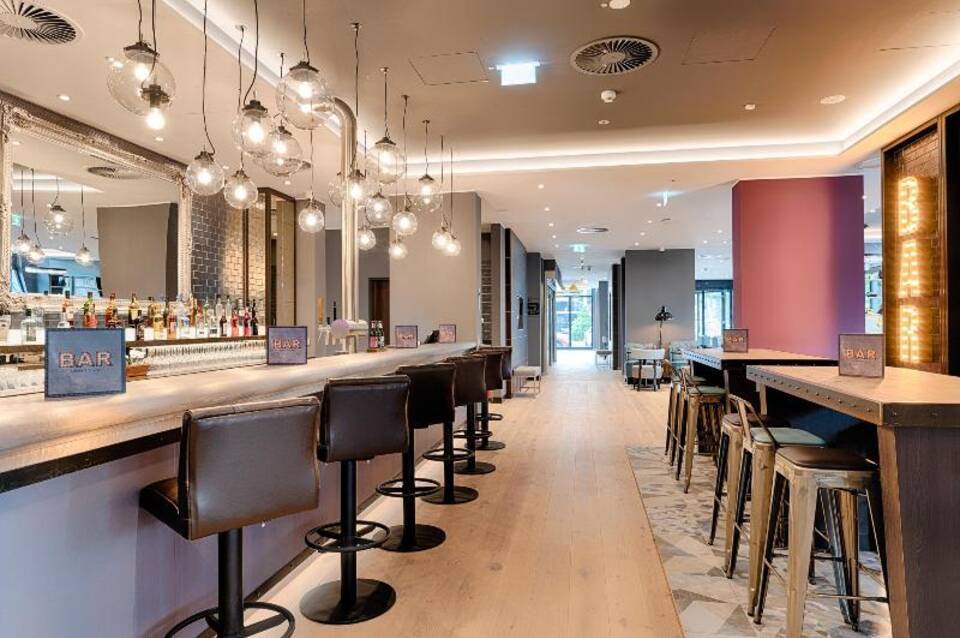 Premier Inn Hamburg City Klostertor 1