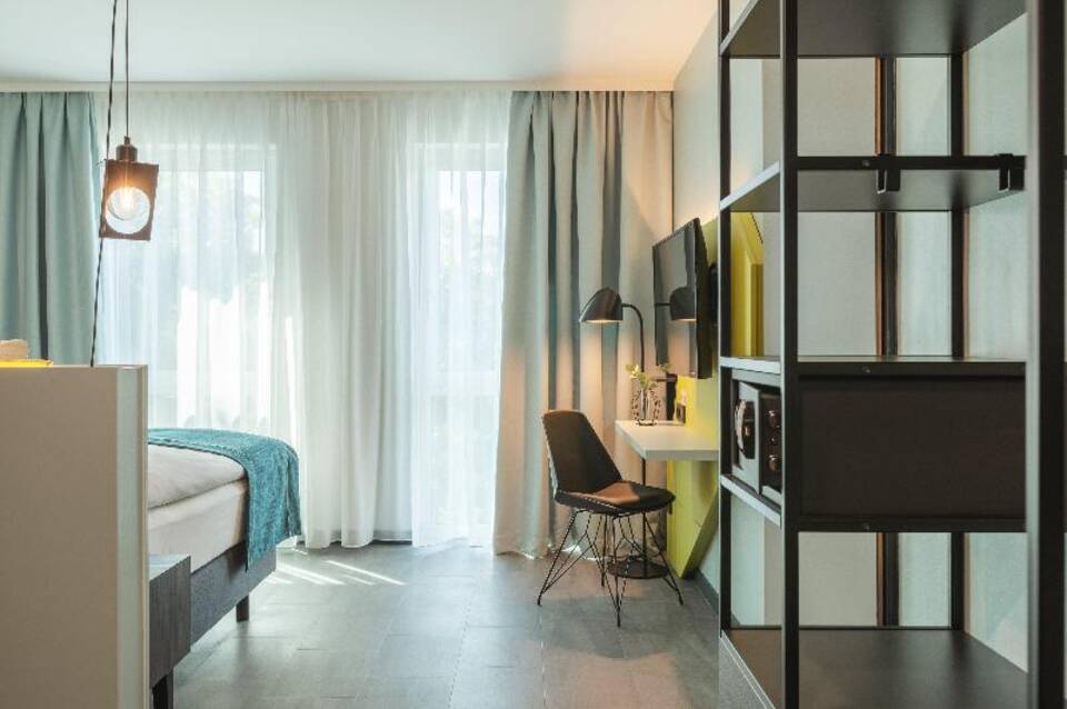 Holiday Inn - the niu, Seven Düsseldorf Ost 4