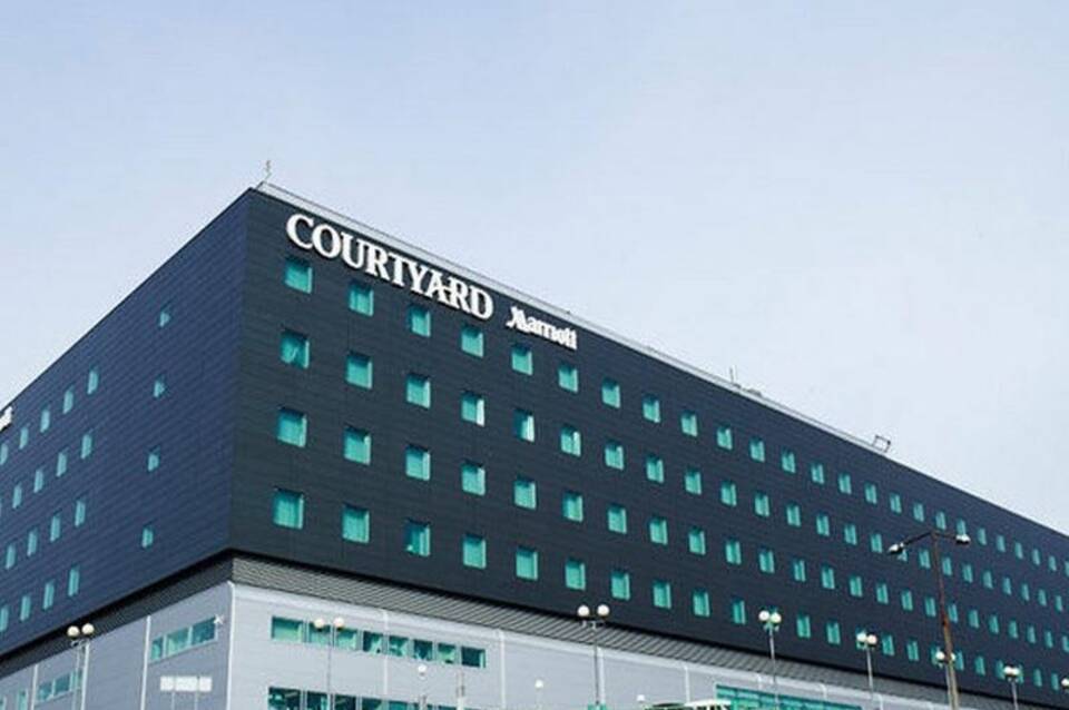 Courtyard Warsaw Airport 3