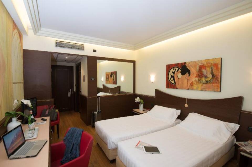 AS Hotel Cambiago 5