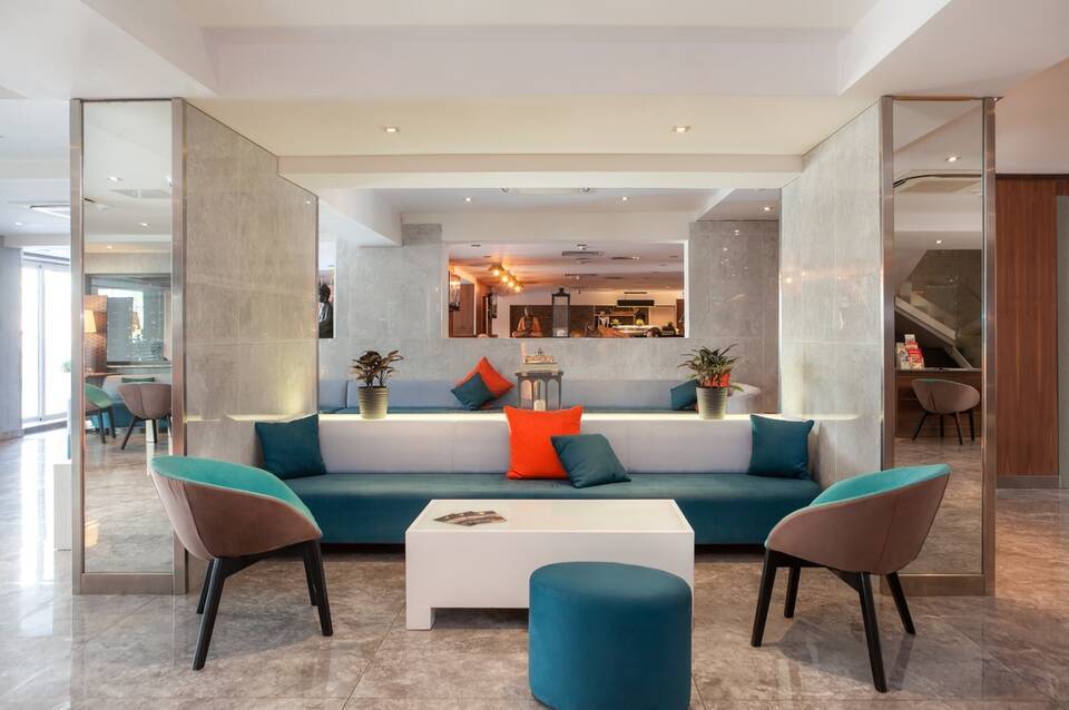 Pebbles Resort Hotel 2