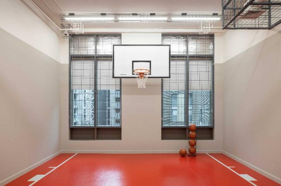 StayCozy Studio Apartments in Acton 5
