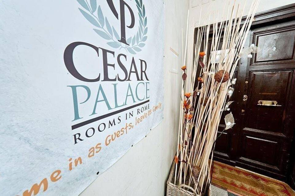 Cesar Palace Bed & Breakfast 4