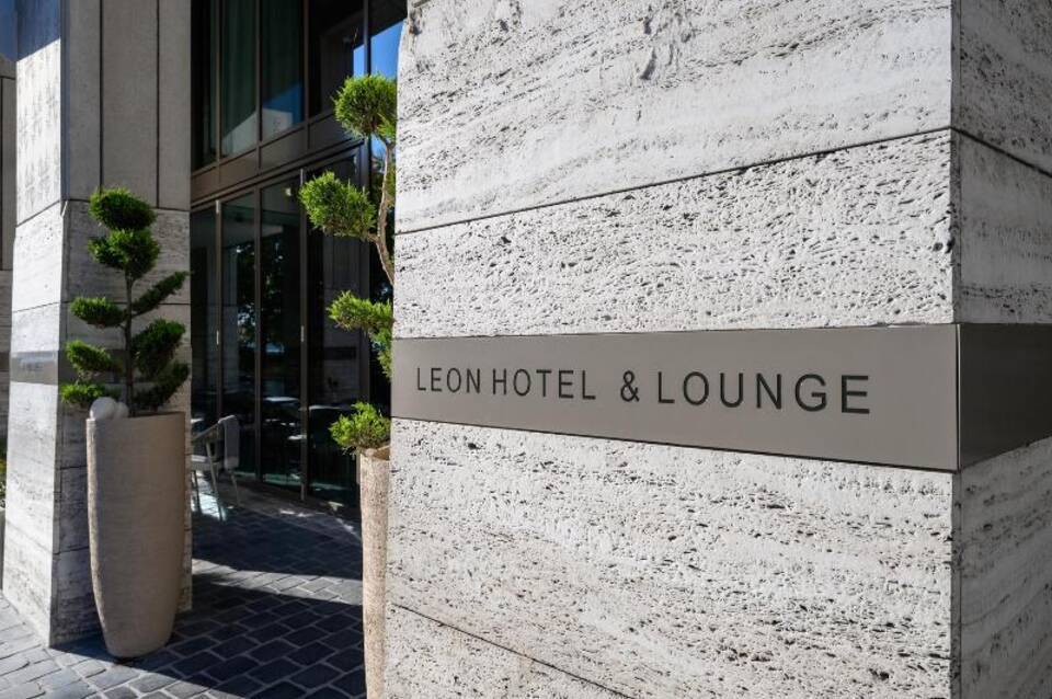 Leon Hotel & Lounge 2
