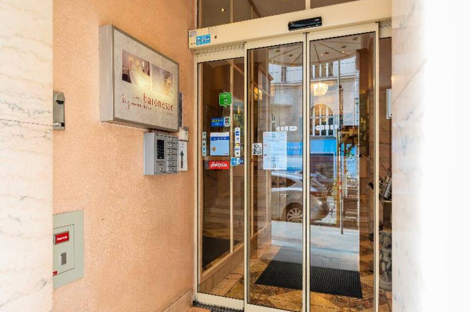 Pension Baronesse 1