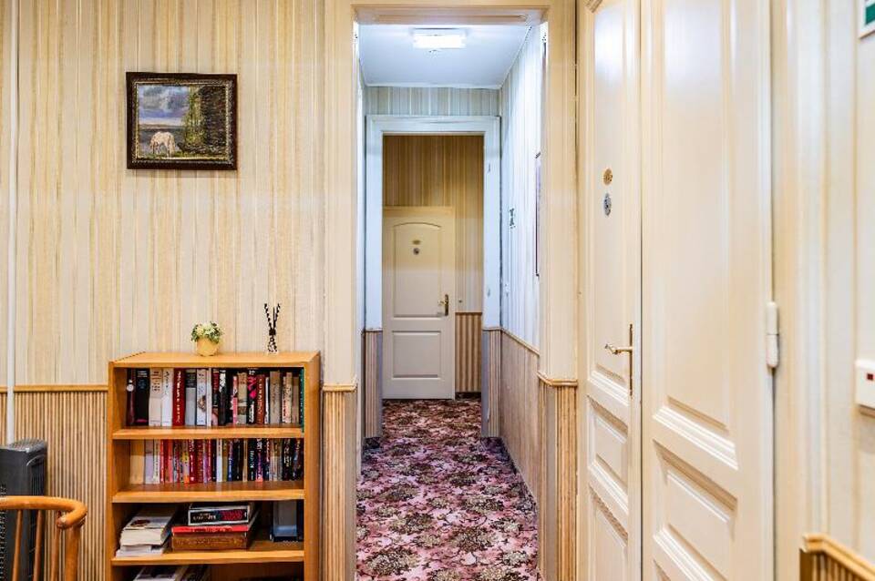 Pension Baronesse 4