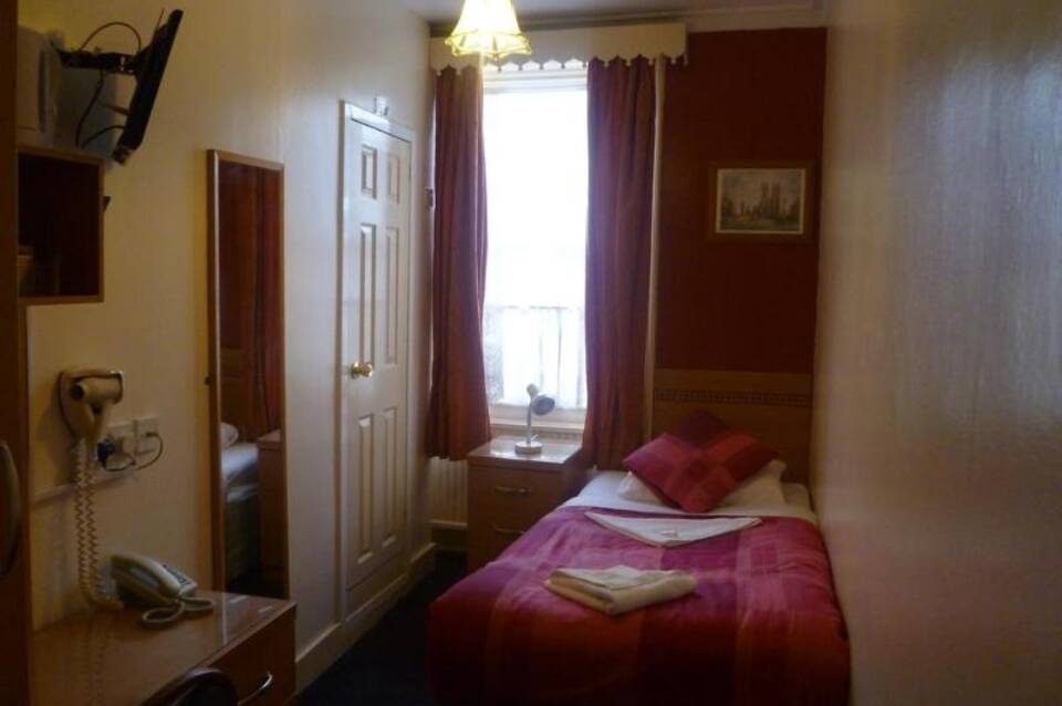 Grenville Hotel 2