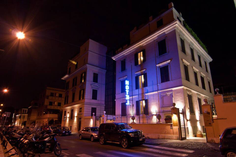 Hotel Center 1 1