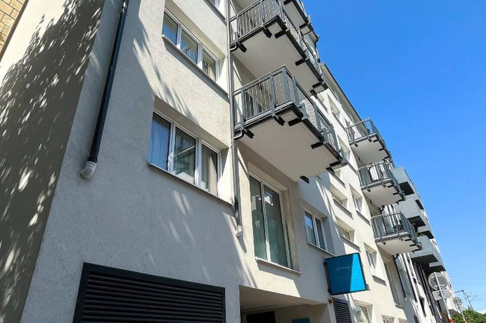 Jimmy's Apartments Lory 3