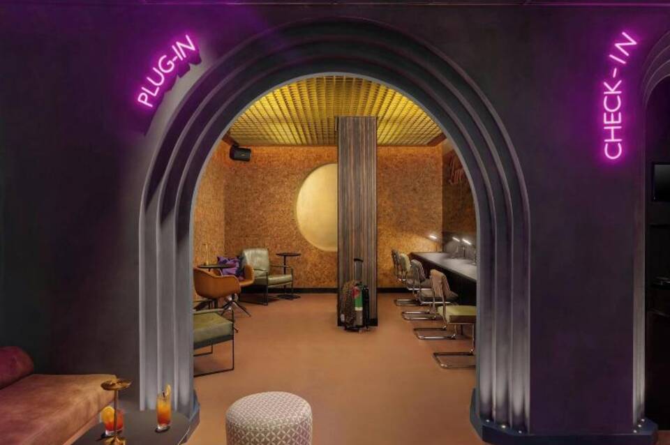 Moxy London Piccadilly Circus 2